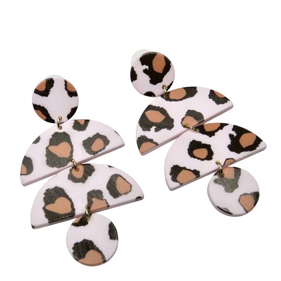 Urban Outfitters Leopard Clay Drop Geometric Earrings - Picture 2 of 3